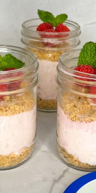 No Bake White Choc Rasp Cheesecake Jars 770x628