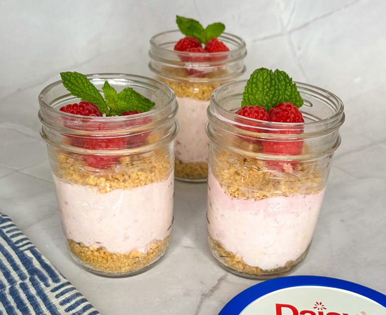 Click to open No Bake White Chocolate Raspberry Cheesecake Jars recipe