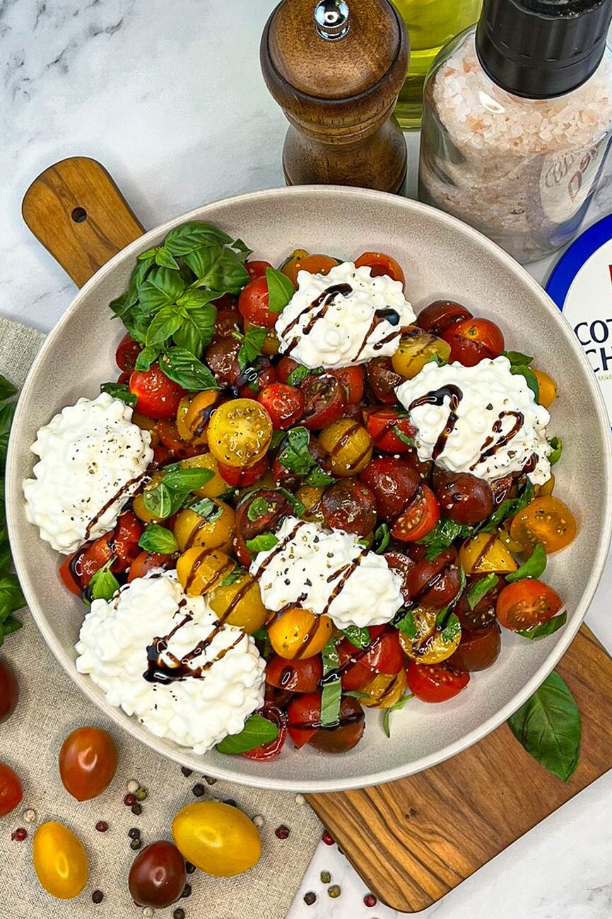 Tomato Salad Beauty 1600x1300