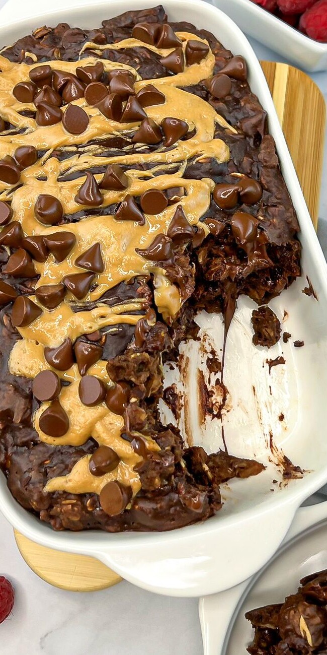 Choc Pb Baked Oatmeal Beauty3 1600x1300