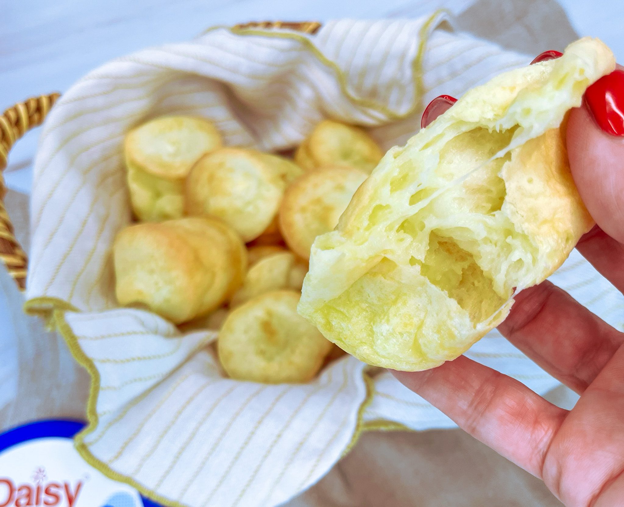 Easy Brazilian Cheese Puffs slider image 5